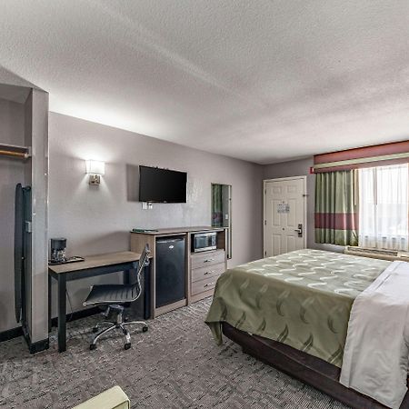 Quality Inn I-10 East Near Frost Bank Center San Antonio Exteriör bild