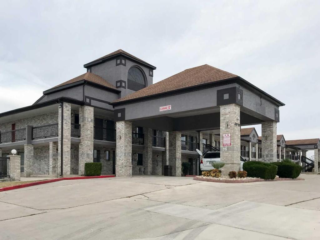 Quality Inn I-10 East Near Frost Bank Center San Antonio Exteriör bild